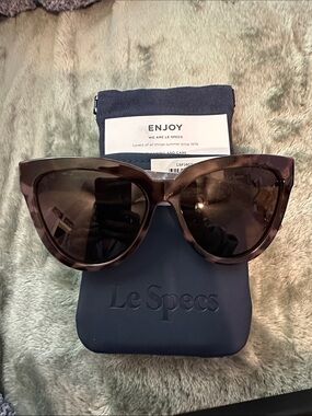 Le Specs Brown Tortoiseshell Cat-Eye Sunglasses